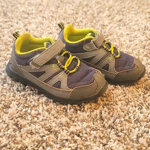 Stride Rite Toddler Shoes!